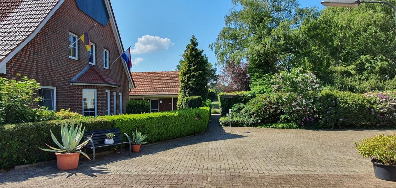 Ferienbauernhof De Slaaphoeve Emlichheim Kültér fotó